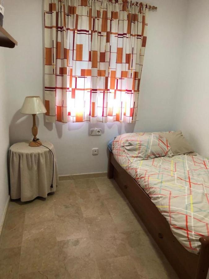 Apartamento En Conil Cerca De Playa Y Centro Кониль-де-ла-Фронтера Экстерьер фото
